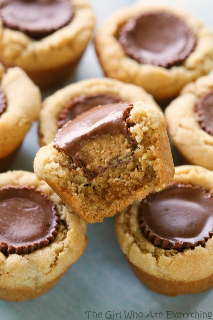 Peanut Butter Cup Cookies - a fool proof recipe that is always a hit. the-girl-who-ate-everything.com