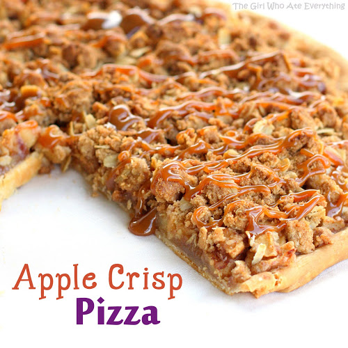 This Apple Crisp Pizza is a little slice of heaven. Cinnamon sugared apples piled on top of a flaky pie crust and drizzled with caramel sauce. the-girl-who-ate-everything.com