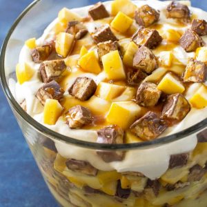 snickers apple salad - Snickers Apple Salad