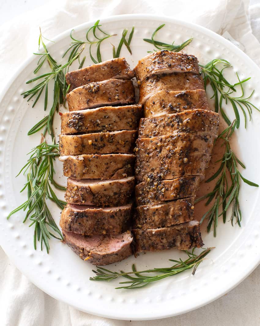 balsamic pork tenderloin - Balsamic Roasted Pork Tenderloin