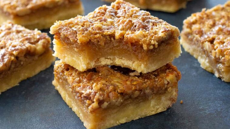 pecan pie bars - Pecan Pie Bars