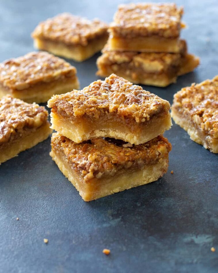 pecan pie bars - Pecan Pie Bars