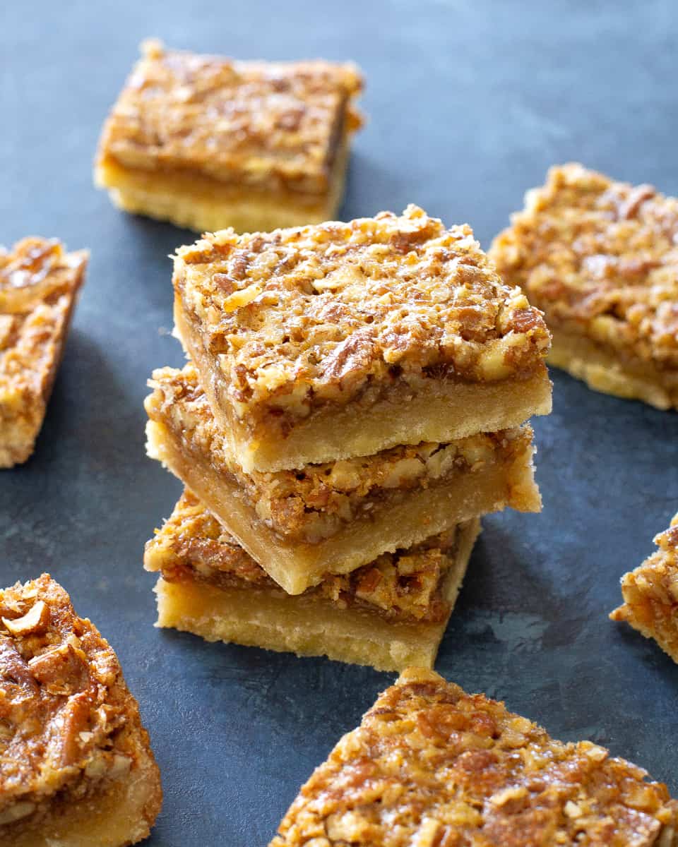 pecan pie bars - Pecan Pie Bars