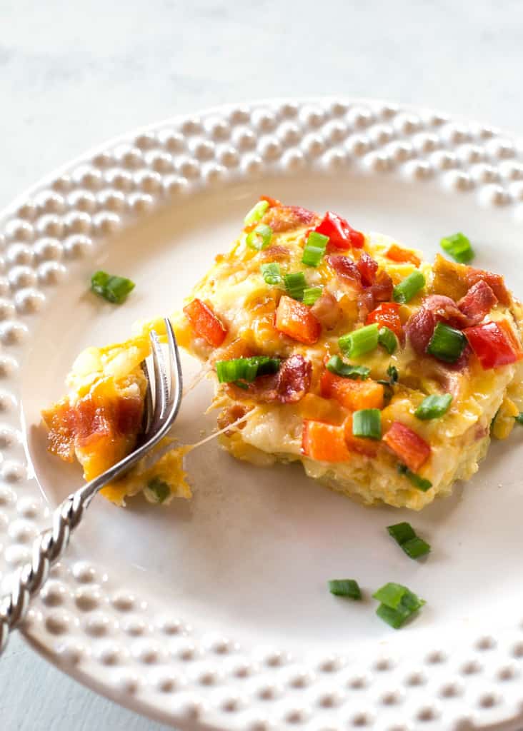 confetti bacon hashbrown breakfast casserole - Confetti Bacon Hashbrown Casserole