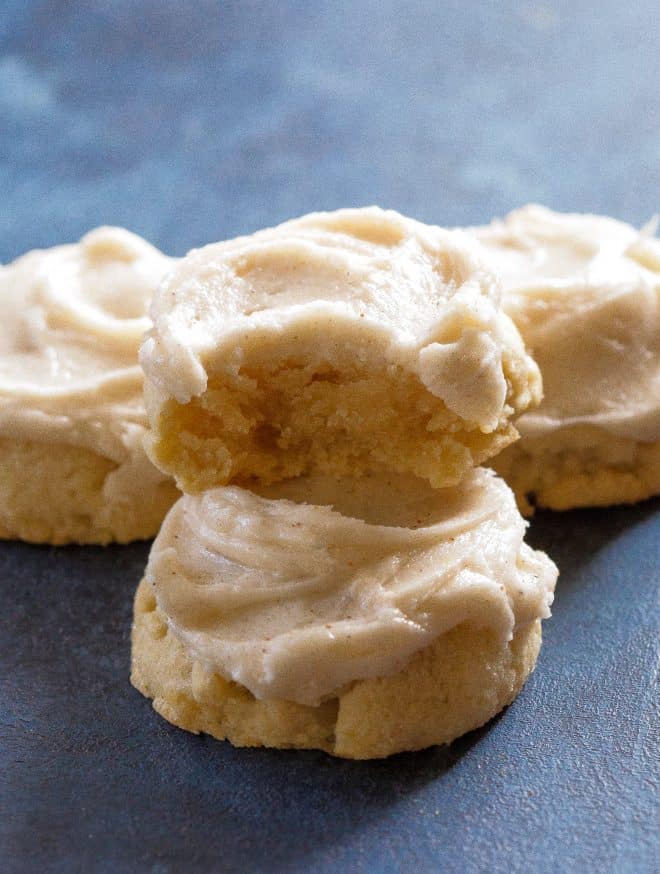 eggnog cookies - Soft Eggnog Cookies