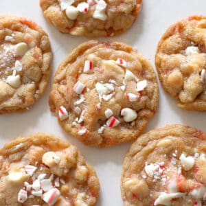 white chocolate candy cane cookies - White Chocolate Candy Cane Cookies