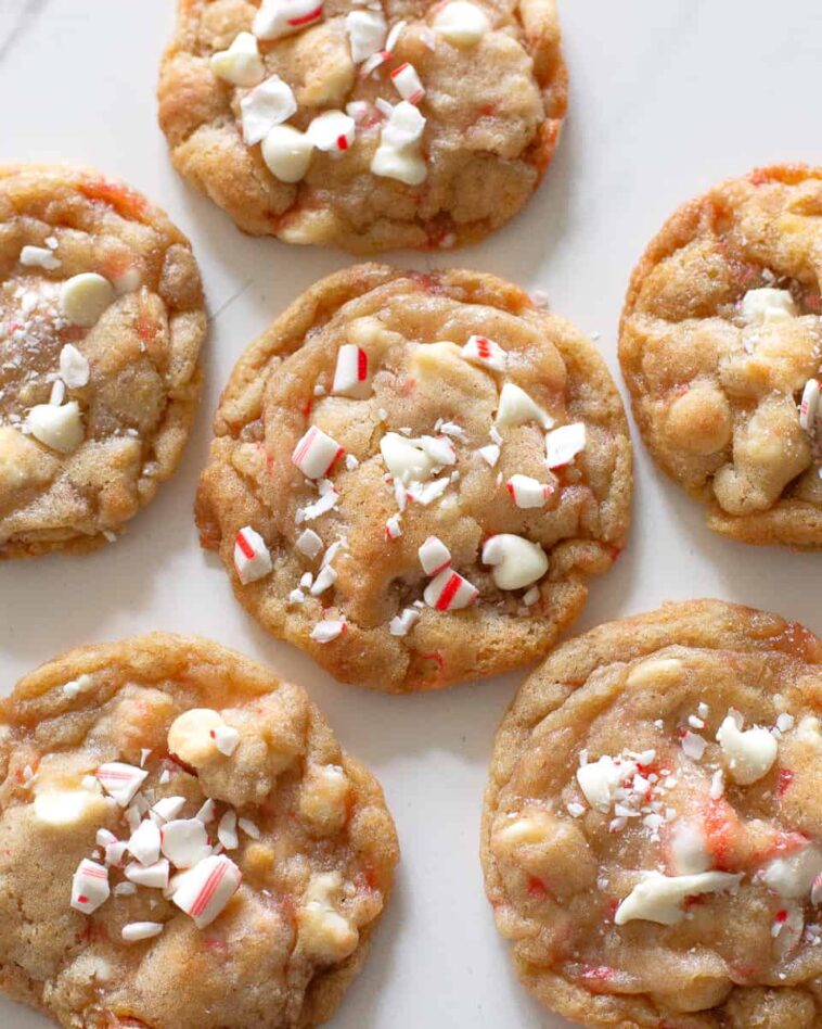 white chocolate candy cane cookies - White Chocolate Candy Cane Cookies