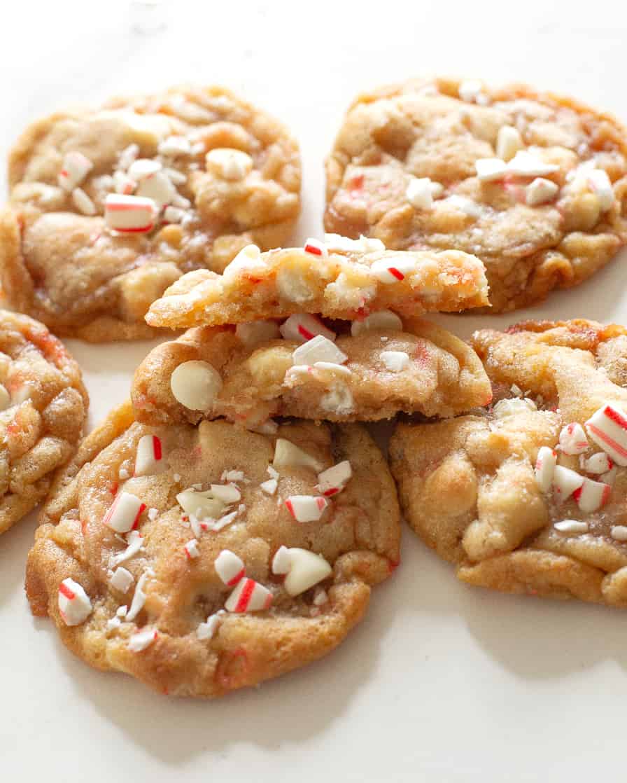 white chocolate candy cane cookies - White Chocolate Candy Cane Cookies
