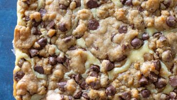 chocolate chip cbeesecake bars - Chocolate Chip Cookie Dough Cheesecake Bars