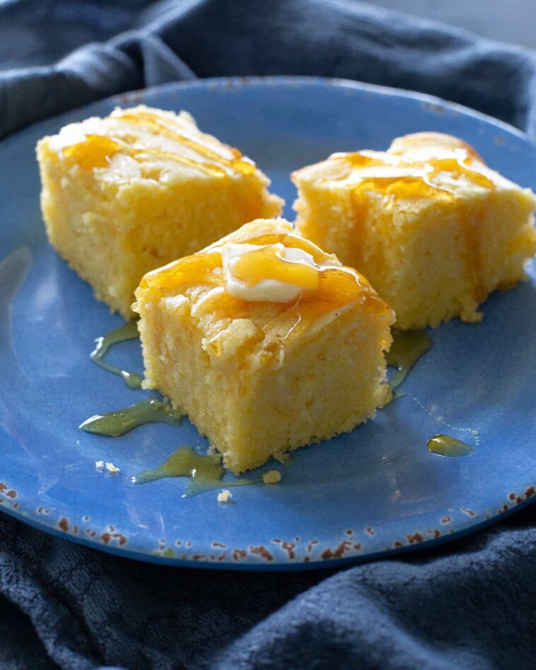 kendees cornbread - Buttermilk Cornbread Recipe