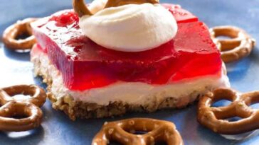 jello pretzel salad - Jello Pretzel Salad