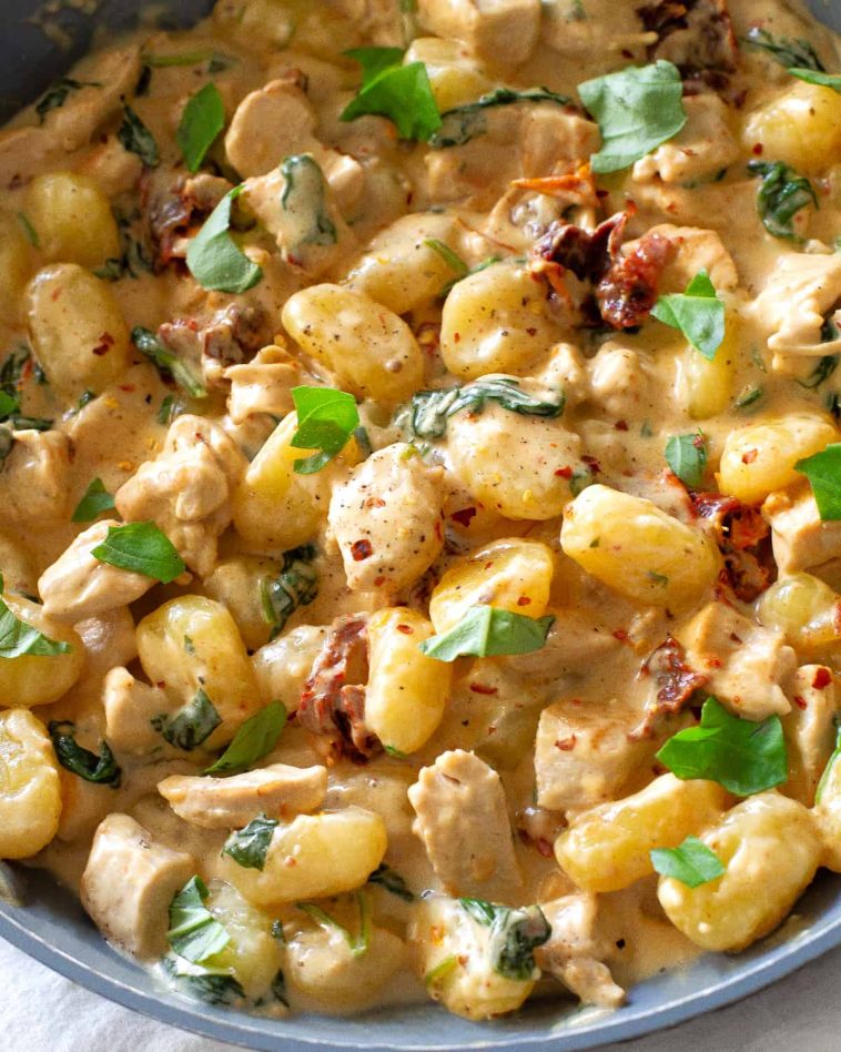 creamy tuscan gnocchi chicken .jpg - One-Pan Creamy Tuscan Chicken Gnocchi